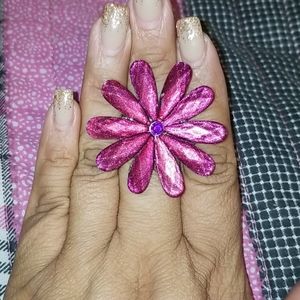 Statement Ring- Fuchsia pink flower